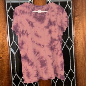 Women’s Pink t shirt